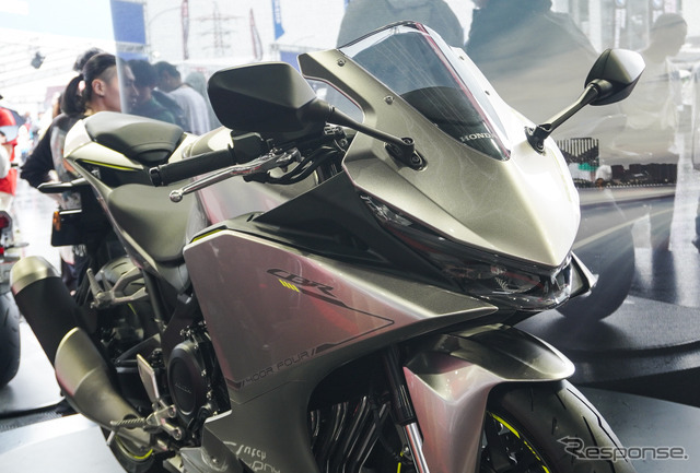 ホンダ CBR400Rフォア Eクラッチ（鈴鹿8耐2026）
