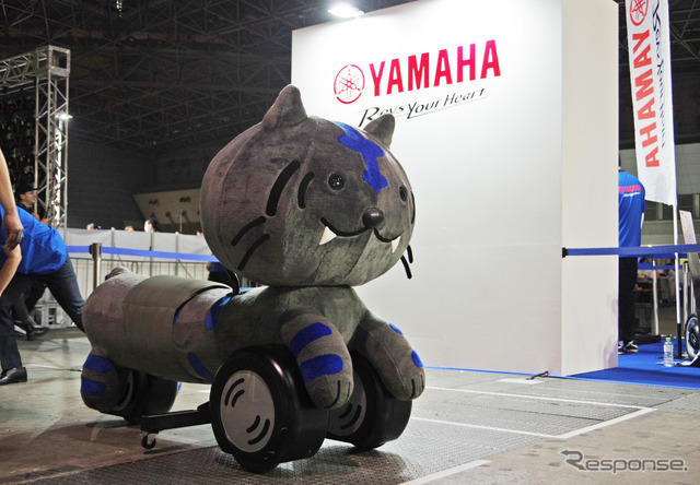 東京E-Prix 共催イベント「ファンビレッジ」のヤマハブース（2025年）
