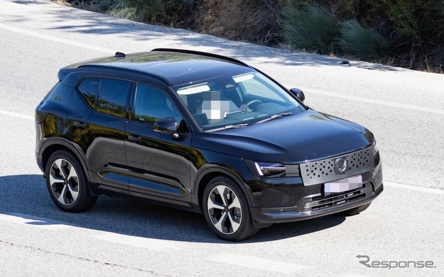 ボルボ XC40 改良新型の開発車両