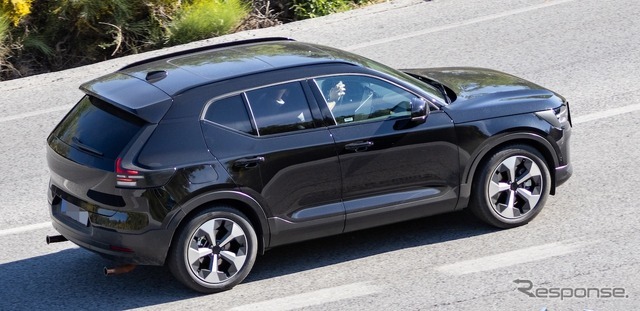 ボルボ XC40 改良新型の開発車両