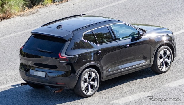 ボルボ XC40 改良新型の開発車両