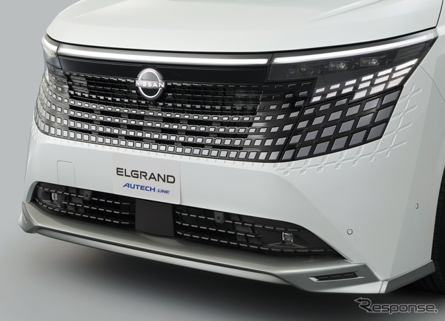 日産 エルグランド AUTECH LINE