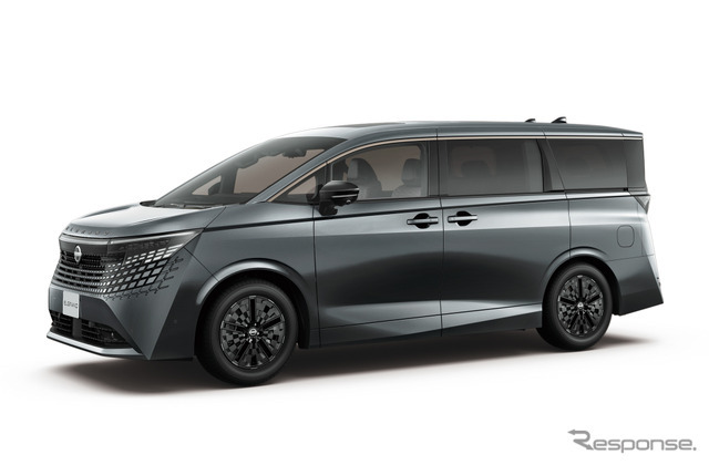 日産 エルグランド 新型