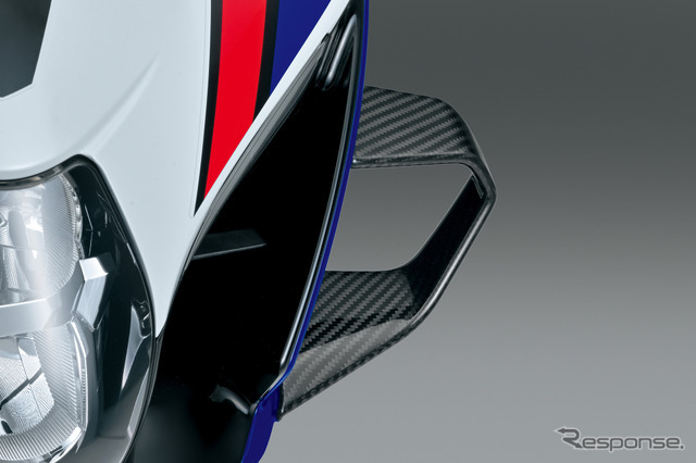 スズキ『GSX-R1000R』にオプション設定されるウイングレット