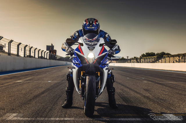 スズキ GSX-R1000R 新型