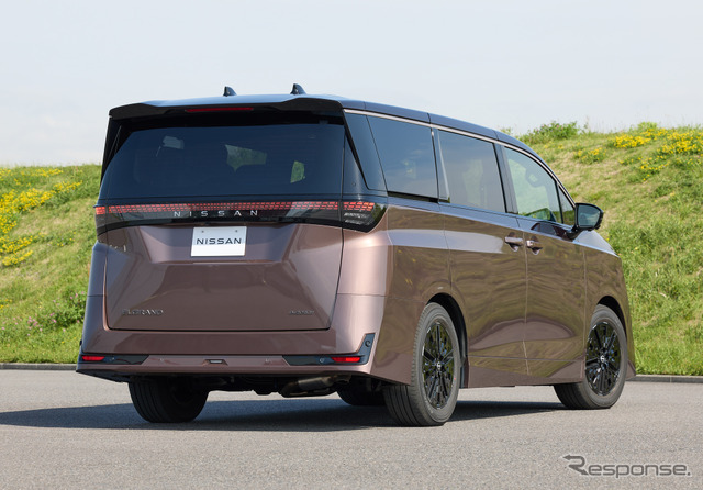 日産 エルグランド 新型