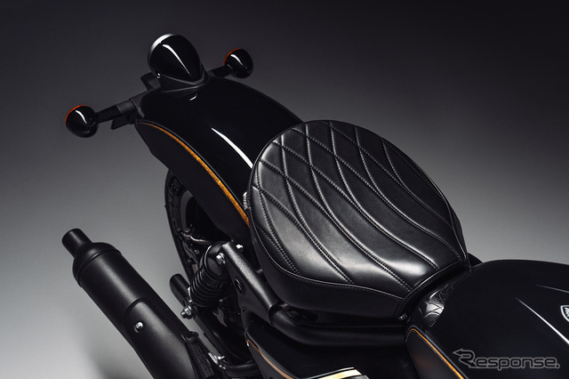ロイヤルエンフィールド ショットガン650 × ラフ・クラフツ・エディション