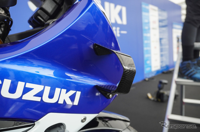 スズキ GSX-R1000R 新型にオプション設定されるウイングレット（鈴鹿8耐2026）