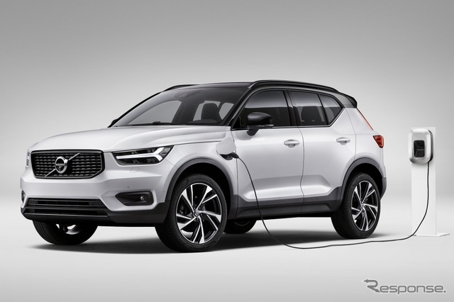 ボルボ XC40