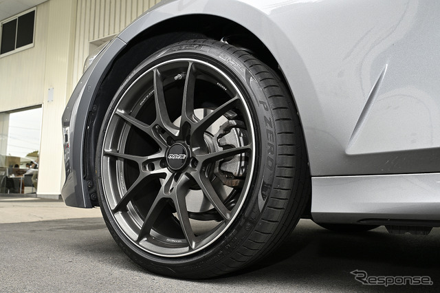 装着されていたのはRAYS VOLK RACING G025