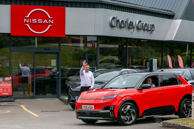 日産『マイクラ』新型が英国累計販売10万台目のEVに
