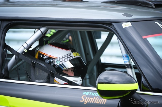 MINI Racing MINI JCW