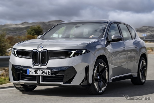 BMW iX3