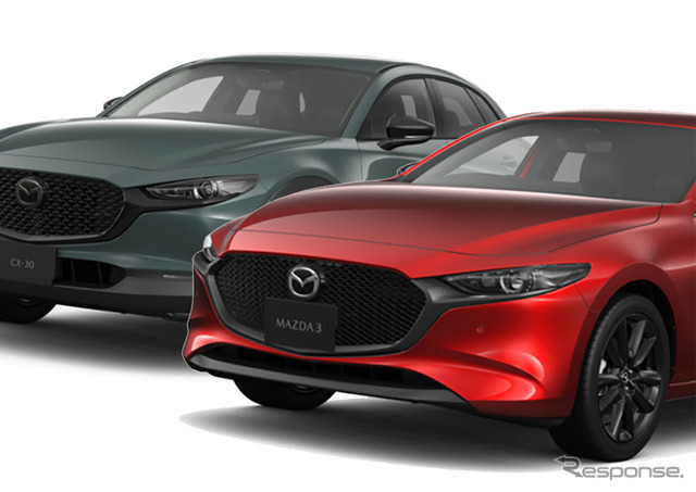 マツダ CX-30 25L（左）とマツダ3 25L（右）