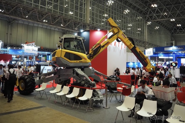 アクティオの建機の例（CSPI-EXPO 2025）