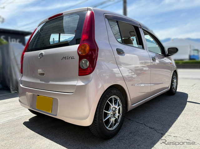 テイン フレックスZ　ダイハツ・ミラ装着例（基準車高純正比：フロント 40mmダウン / リア 50mmダウン）