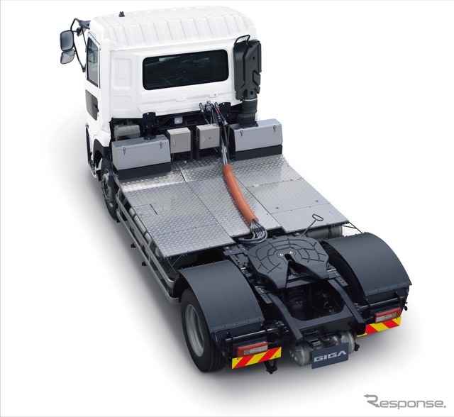 いすゞ『ギガ トラクタ』の車両運搬用ショートキャブ