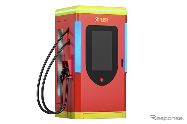FLASHの充電器