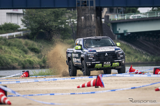 TOYO TIRESサポートチーム 公式テスト＆合同プレスカンファレンス
