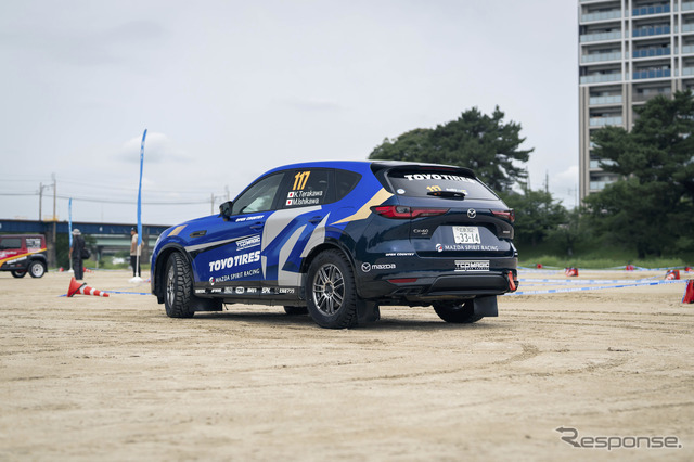 TOYO TIRESサポートチーム 公式テスト＆合同プレスカンファレンス