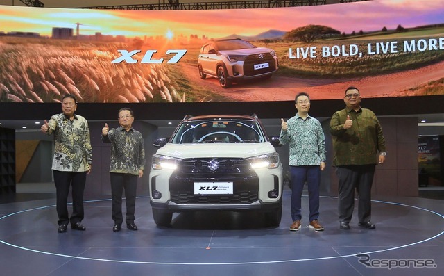 スズキ『XL7』改良新型