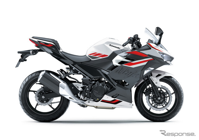 カワサキ Ninja 250 2027年モデル