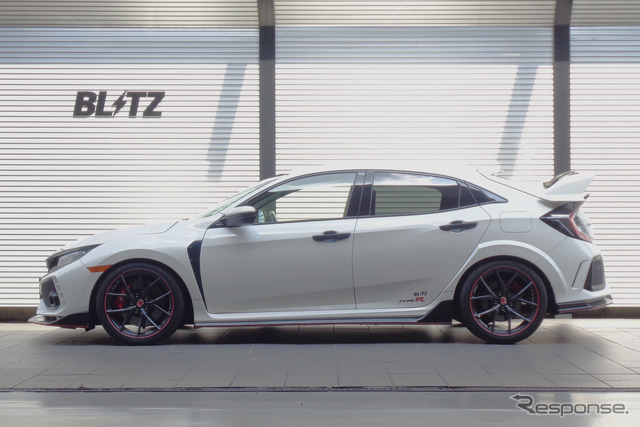 ブリッツ DAMPER ZZ-R A　FK8シビックタイプR装着例（フロント：21mmダウン / リア：23mmダウン）