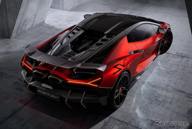 ランボルギーニ レヴエルト SV
