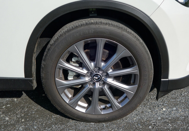 非ハイブリッドのXDに装着されていたタイヤはグッドイヤー「エフィシェントグリップSUV」。印象は良かった