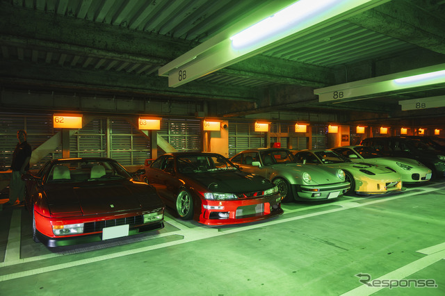 『cars & coffee』