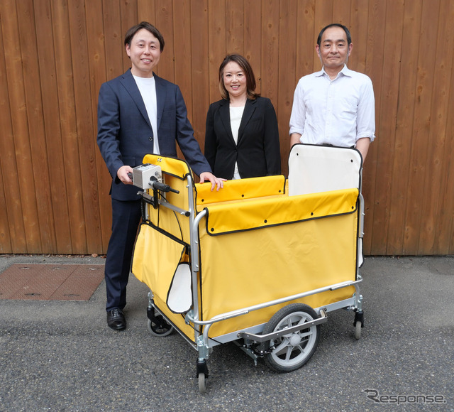 五十畑工業の五十畑勝通氏、ゆめの樹保育園ほどがやの佐々木真由美施設長、ヤマハモーターエンジニアリングの光主侑一郎氏