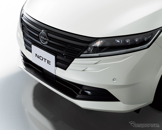 日産ノートの「Black Edition」