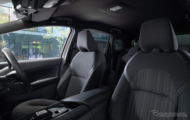 日産ノートの「Black Edition」