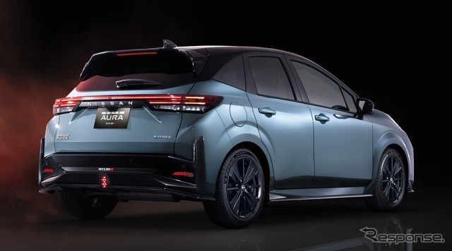 日産ノート オーラ NISMOの「Black Limited」