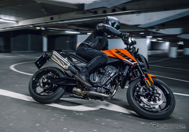 KTM 790 DUKE