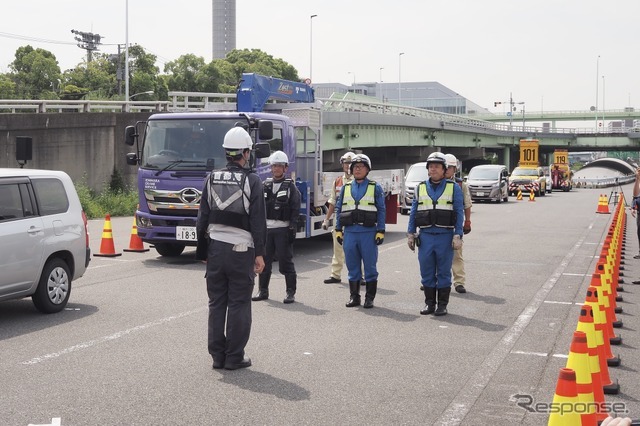 車両啓開完了（2026年地震防災訓練）