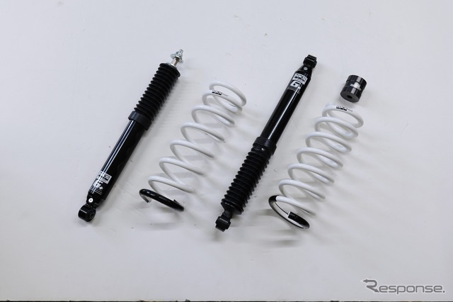 HKS ハイパーマックスG+（リフトアップ）ジムニーノマド用