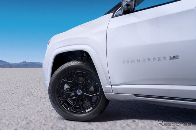 ジープ『コマンダー』の限定車「Overland 85th Anniversary Edition」