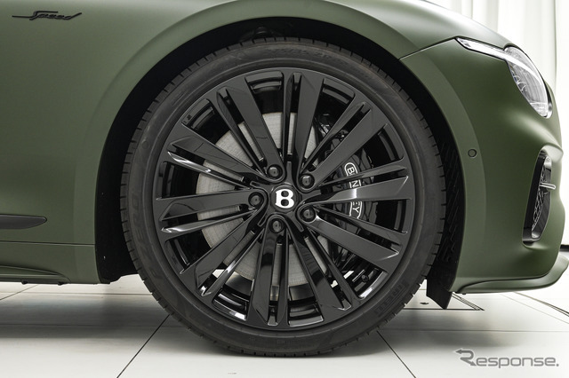 コンチネンタルGT スピード「シャドウ シリーズ」