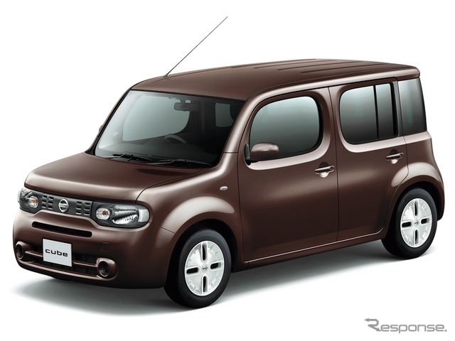 日産キューブ