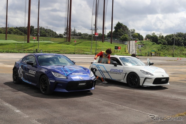 CARTUNE ALL USERS MEET…神戸三田プレミアムアウトレット駐車場