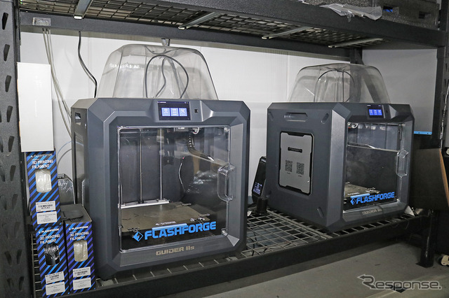 MSTには3Dプリンターが大（1台）、中（2台）、小（2台）を完備。製作するパーツに合わせて設備を選べる設定になっている。