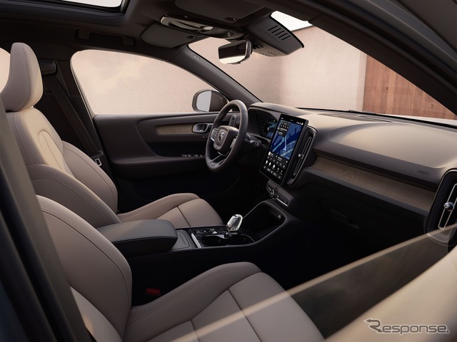 ボルボ XC40 改良新型