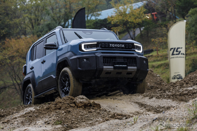 トヨタ ランドクルーザー FJ