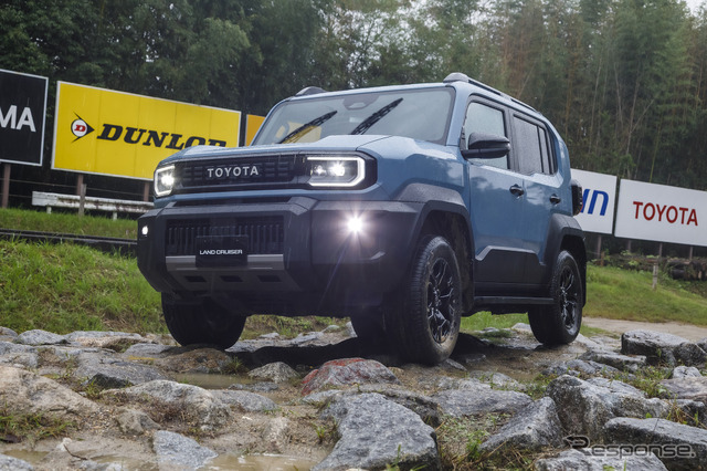 トヨタ ランドクルーザー FJ