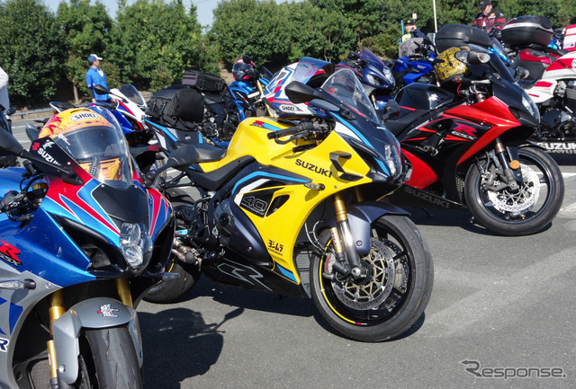 新型GSX-R1000Rの姿も