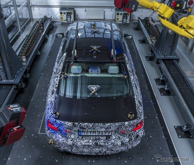 BMW 5シリーズ 次期型の開発プロトタイプ車