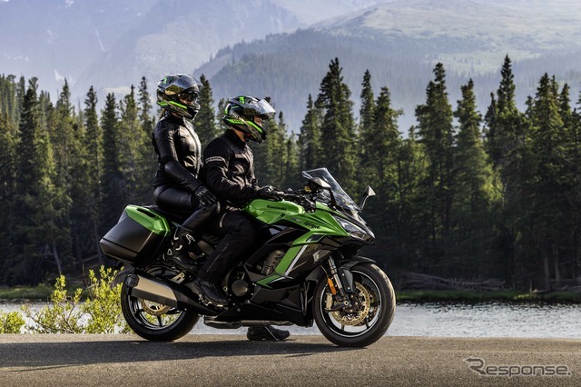 カワサキ Ninja 1100SX SE（プラズマライムグリーン×メタリックディアブロブラック）