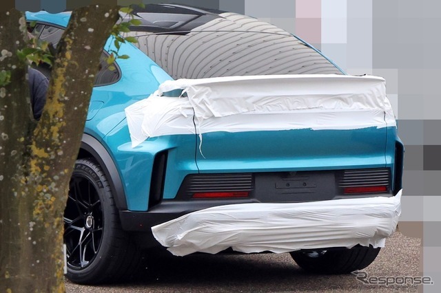 カイエン クーペEV ターボGT プロトタイプ