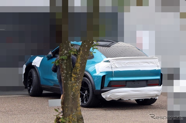 カイエン クーペEV ターボGT プロトタイプ